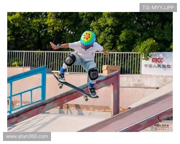 滑板灵活性大比拼北京滑板队荣获第四名展现实力与风采 滑板灵活性大比拼北京滑板队荣获第四名展现实力与风采