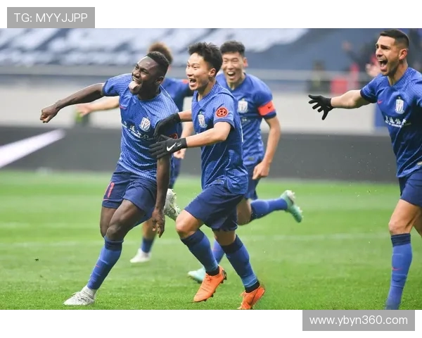 山东泰山与上海海港激烈对决 谁将笑到最后争夺顶级荣耀