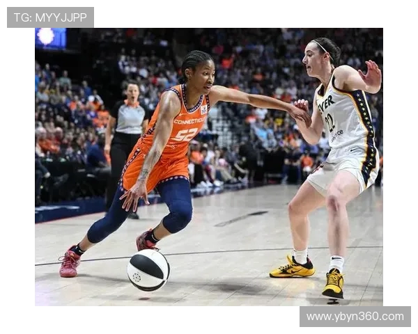 WNBA天猫队与水星队激战正酣谁能在这场对决中笑到最后
