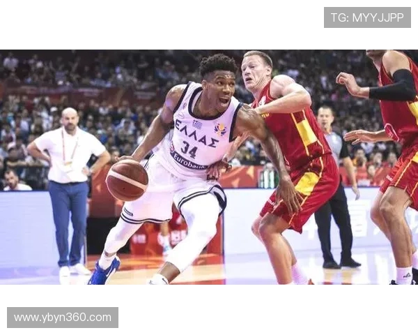 卡昂与洛里昂激战正酣比分悬念不断引发球迷热议